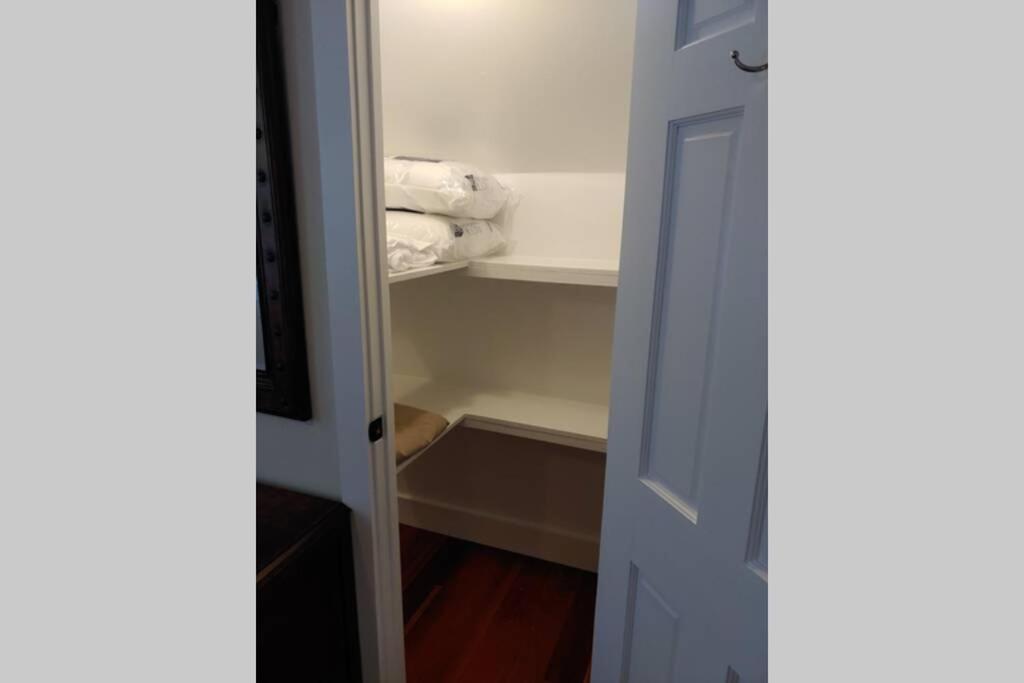 Carriage House 2 Bdrm At Camellia Cottages In Historic Summerville, Sc Eksteriør billede